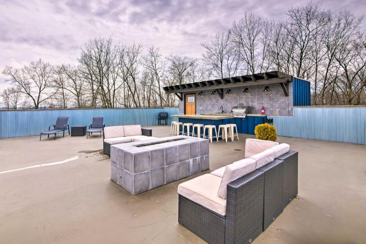Luxe Amish Country Apartment With Rooftop Terrace! Millersburg Esterno foto